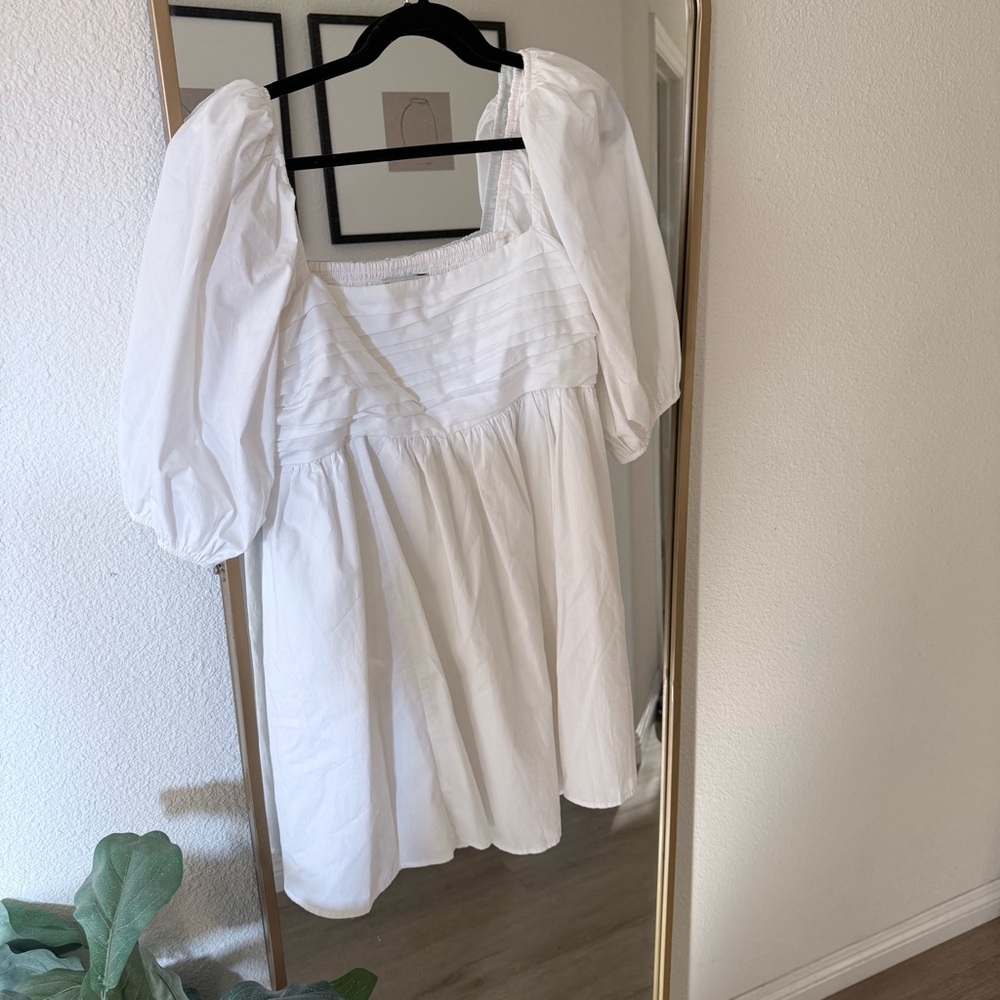 Abercrombie and Fitch Emerson short poplin dress size L